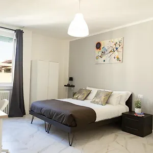  Apartment Santa Marta Italien